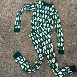 Hanna Anderson winter/xmas pj set